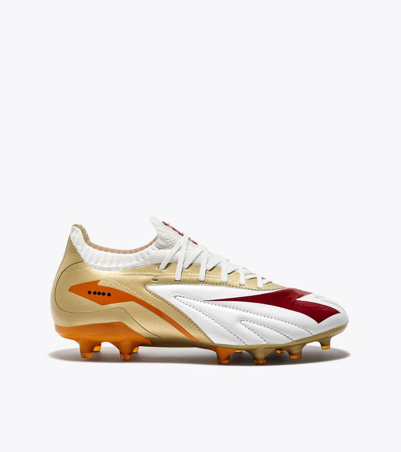 Diadora Maximus Elite SLX Soccer Cleats (white/chili pepper/russet orange)