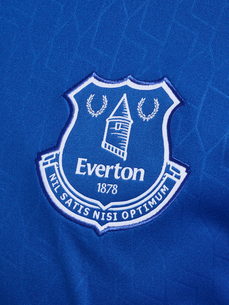Everton and hummel unveil new home kit for 2022-23 season - Royal